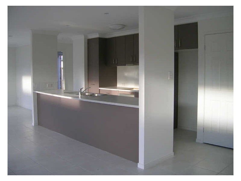 1/14 Cardwell Street, Upper Coomera QLD 4209