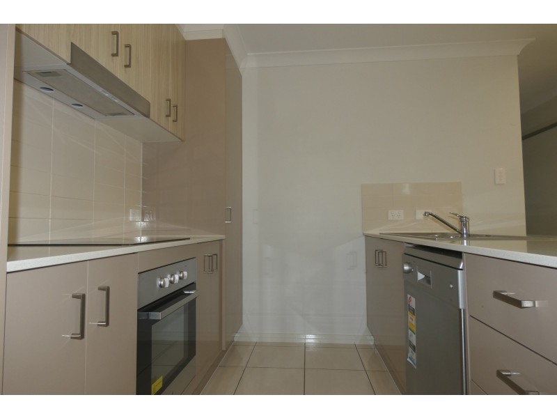 1 Mcwang Road, Pimpama QLD 4209