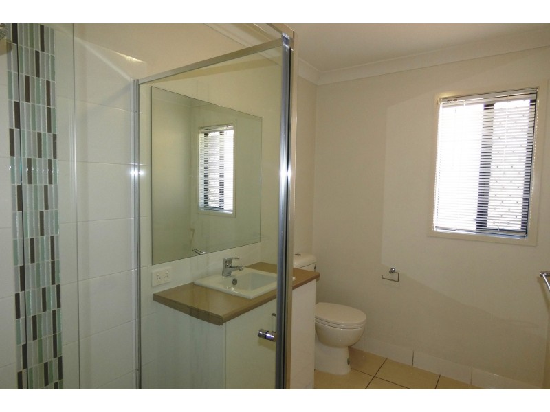 1 Mcwang Road, Pimpama QLD 4209