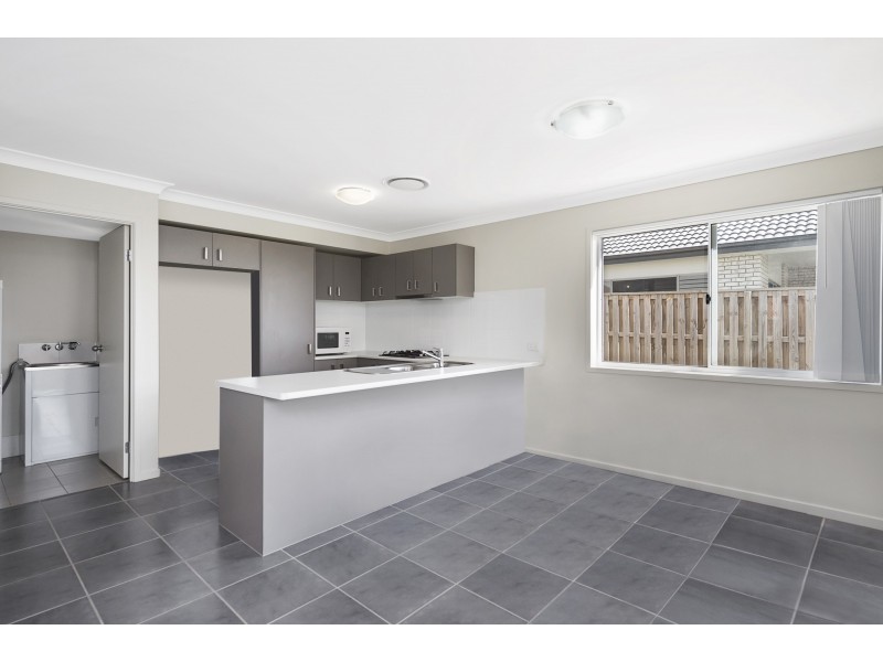 2A Carnarvon Court, Pimpama QLD 4209