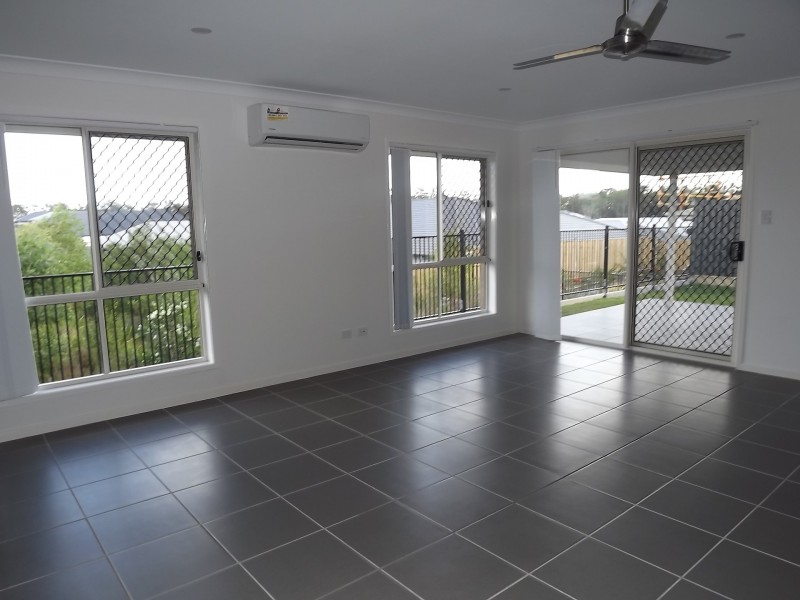27 Gemini Circuit, Coomera QLD 4209