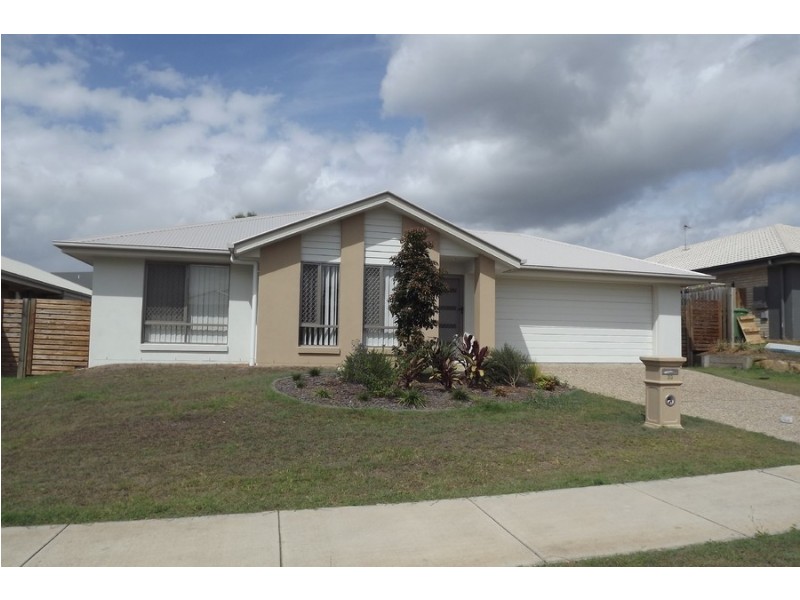 33 Parkvista Circuit, Coomera QLD 4209