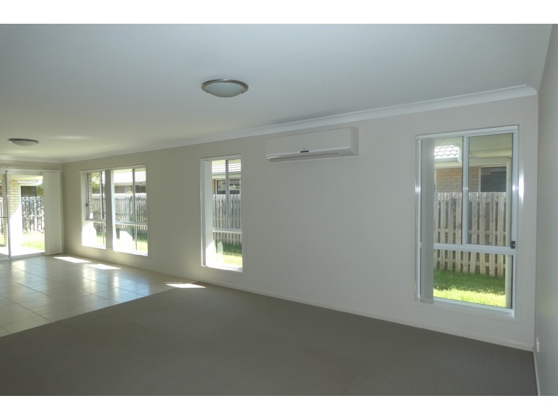 6 Labassa Avenue, Pimpama QLD 4209