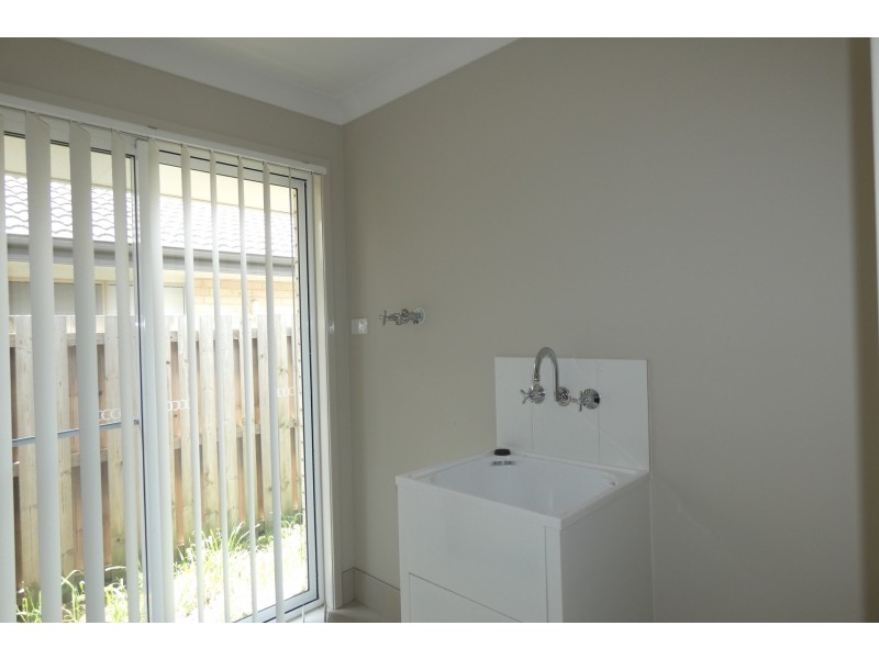 6 Labassa Avenue, Pimpama QLD 4209