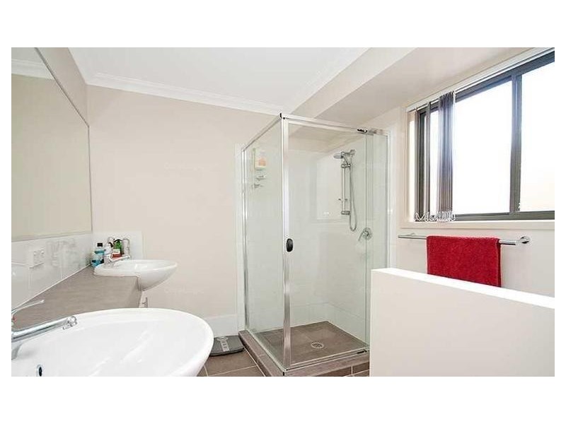 4 Meroo Place, Upper Coomera QLD 4209