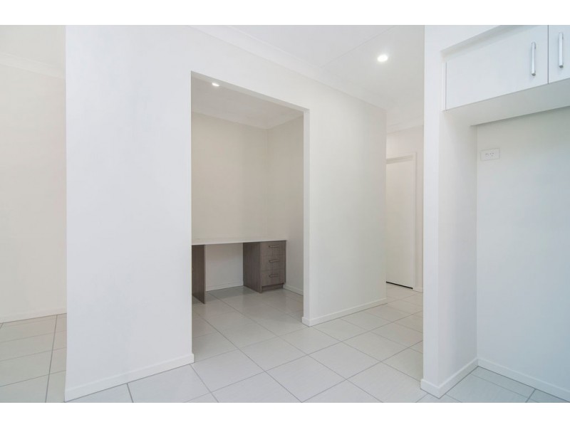 27 Moorinya Circuit, Pimpama QLD 4209