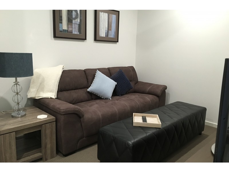 32B Velox Circuit, Upper Coomera QLD 4209