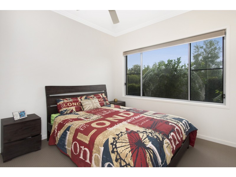 8 Waterlilly Place, Upper Coomera QLD 4209