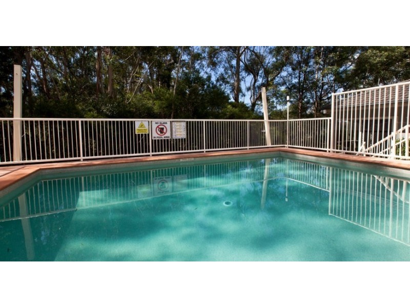 1/129-131 Currumburra Road, Ashmore QLD 4214