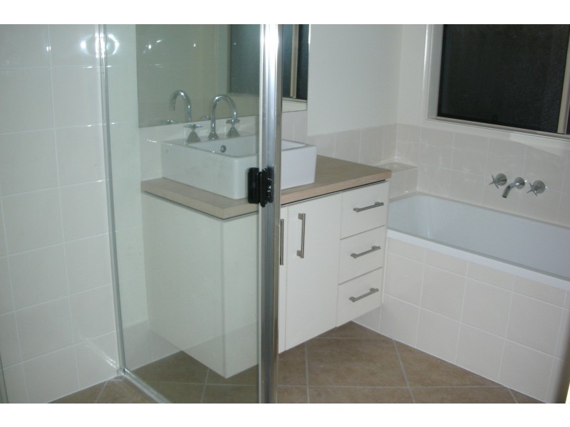 31 Serenade Drive, Coomera Waters QLD 4209