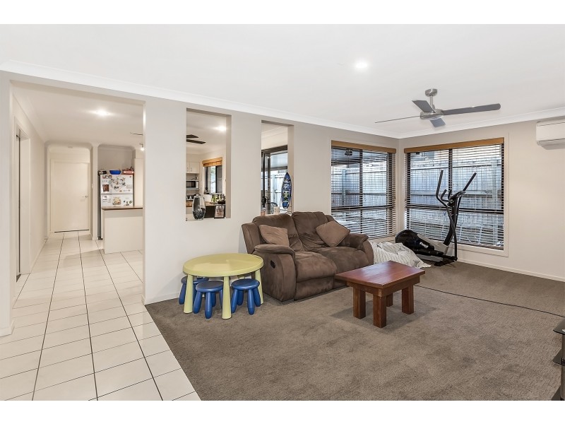 6 Kiamba Street, Upper Coomera QLD 4209