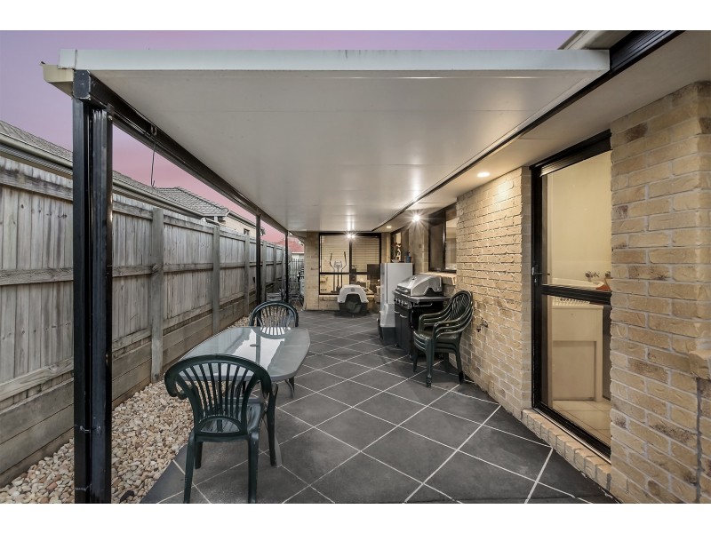 6 Kiamba Street, Upper Coomera QLD 4209