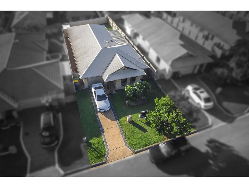 6 Kiamba Street, Upper Coomera QLD 4209