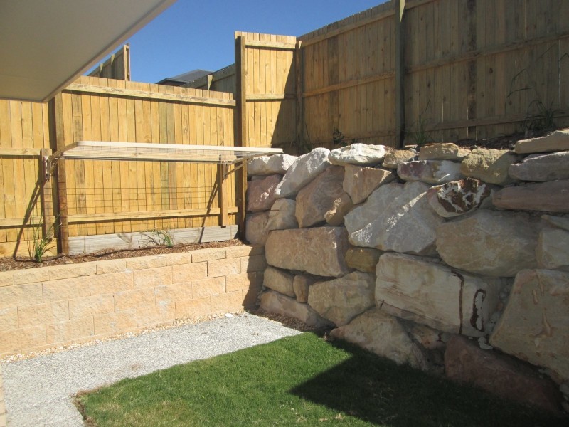 1/22 Hazel Street, Pimpama QLD 4209