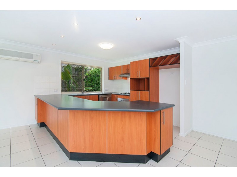 16 Cranberrie Crescent, Pimpama QLD 4209