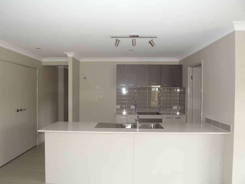 6 Alexa Rise, Upper Coomera QLD 4209