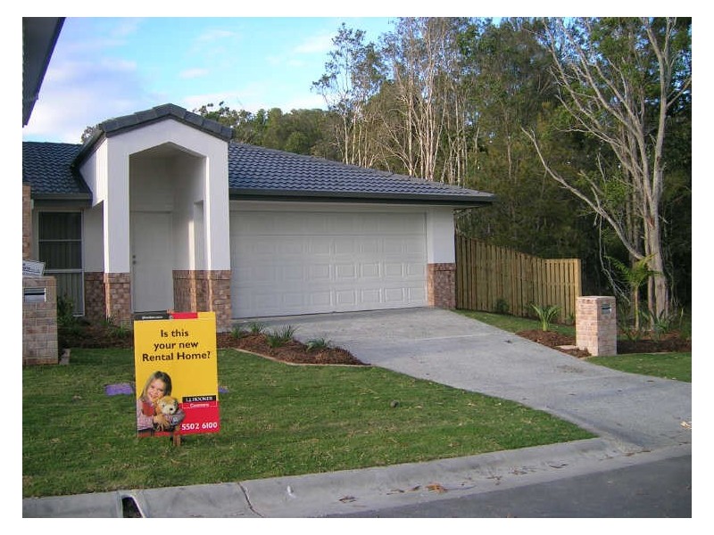 2/14 Cardwell Street, Upper Coomera QLD 4209