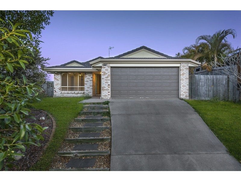 8 Currawong Crescent, Upper Coomera QLD 4209