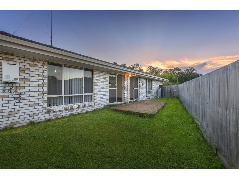 8 Currawong Crescent, Upper Coomera QLD 4209