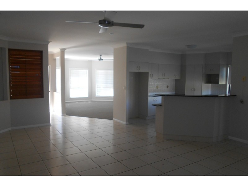 11 Nandina Court, Upper Coomera QLD 4209