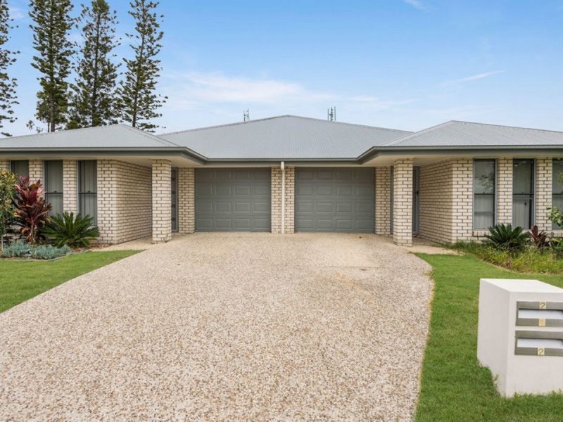 2 Steven Crescent, Pimpama QLD 4209