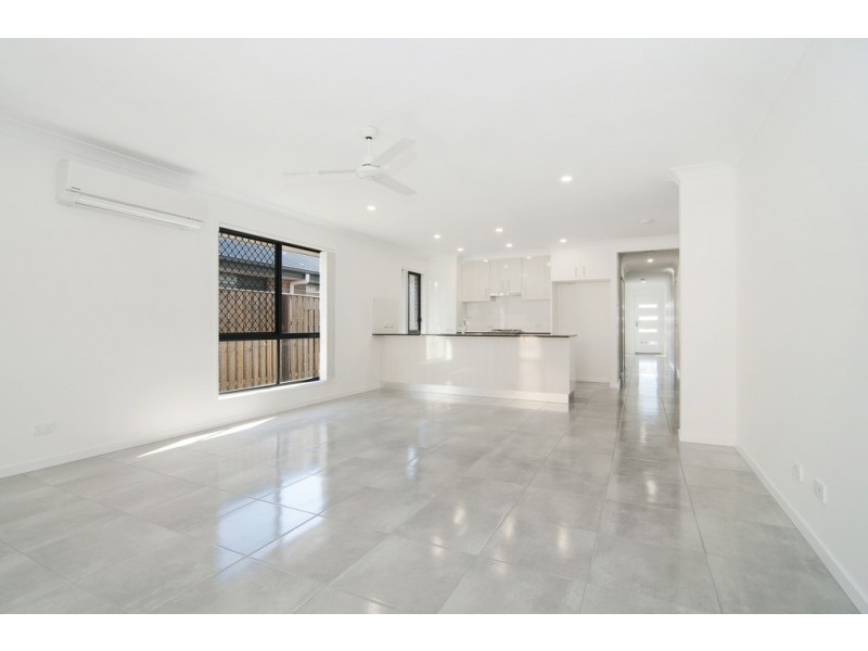 9 Mcwilliam Street, Pimpama QLD 4209