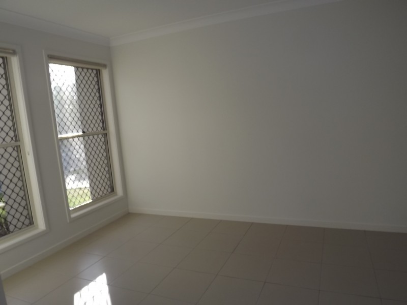 8 Zen Court, Coomera QLD 4209