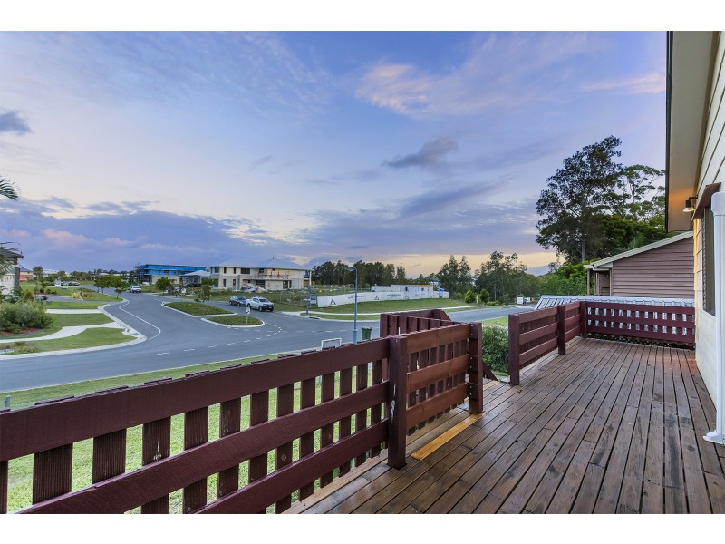 17 Wangi Way, Coomera QLD 4209