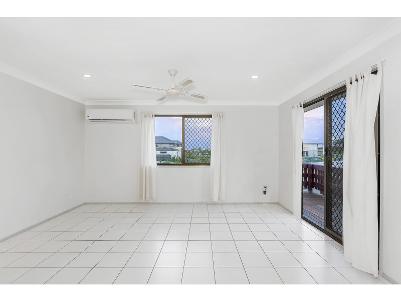 17 Wangi Way, Coomera QLD 4209