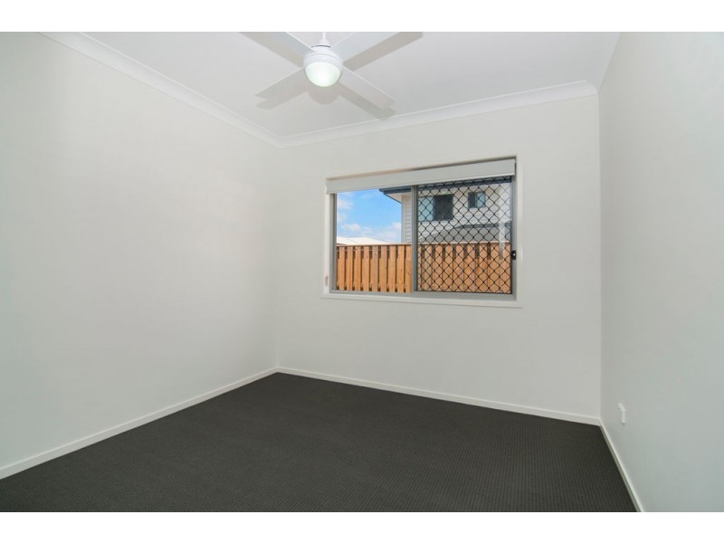 9 Cudmore Street, Pimpama QLD 4209