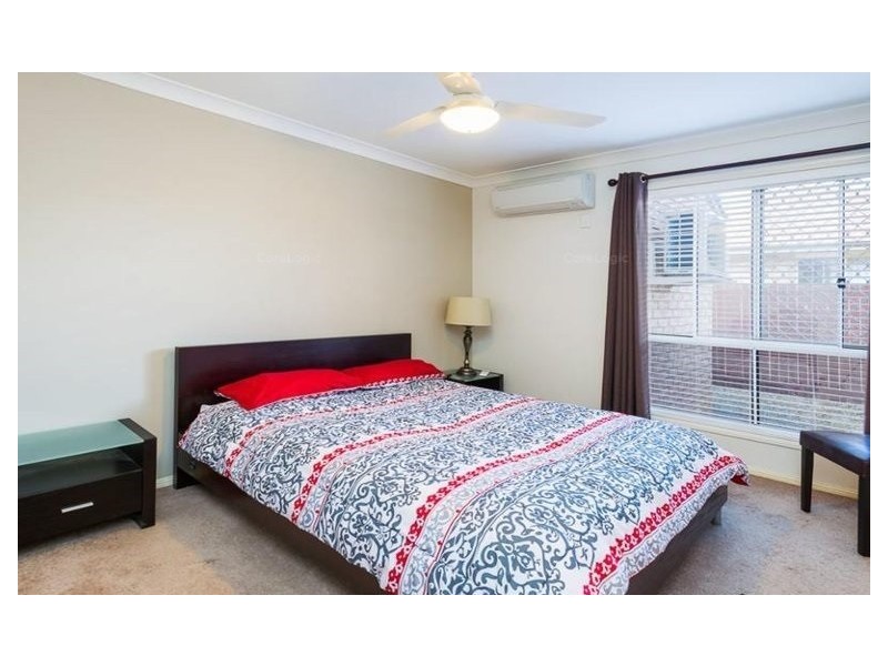 1/1 Schmarr Avenue, Upper Coomera QLD 4209