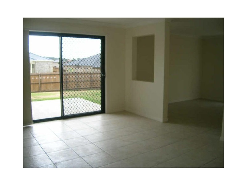 7 Redstart Street, Upper Coomera QLD 4209