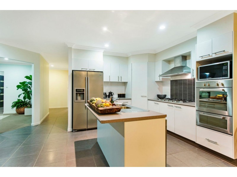 4 Picton Court, Upper Coomera QLD 4209