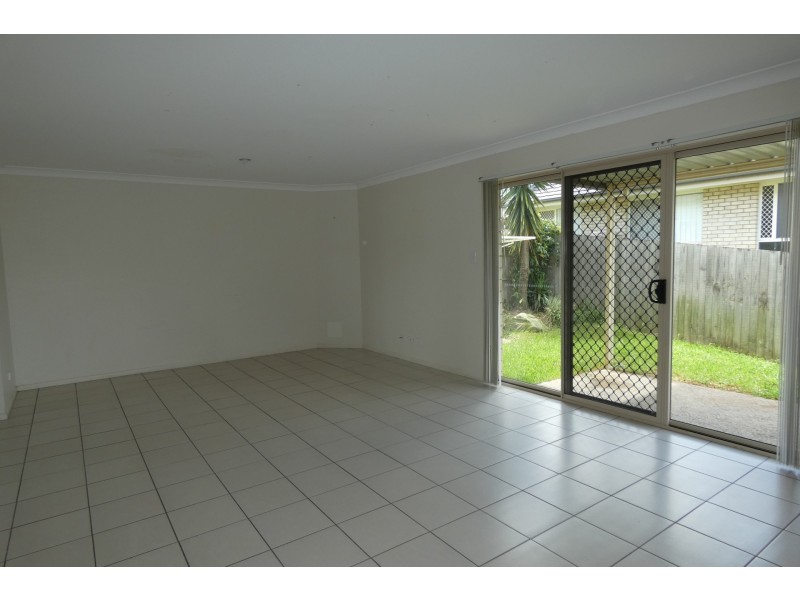 2/12 Bella Boulevard, Pimpama QLD 4209
