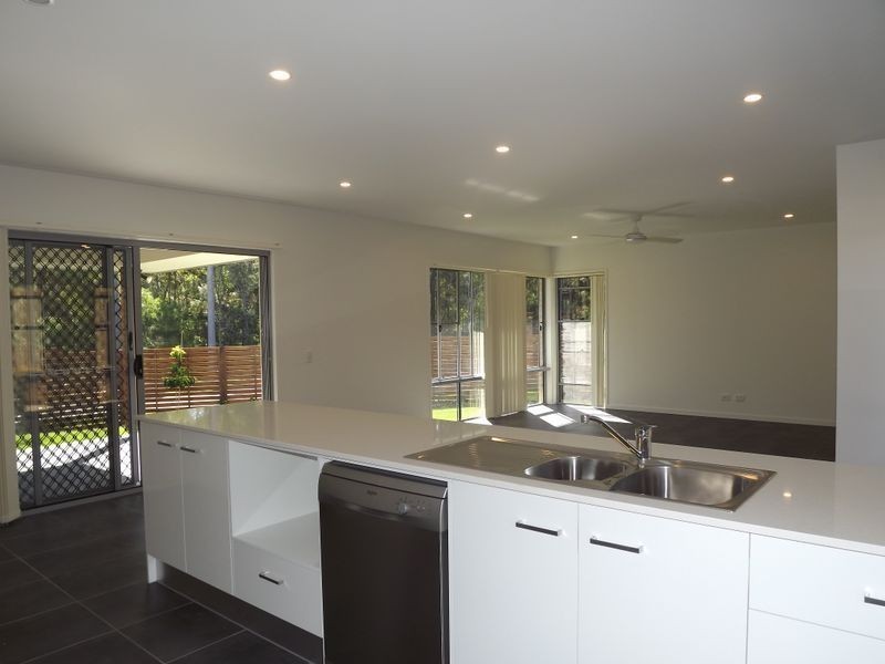 3 King Orchard Circuit, Coomera QLD 4209