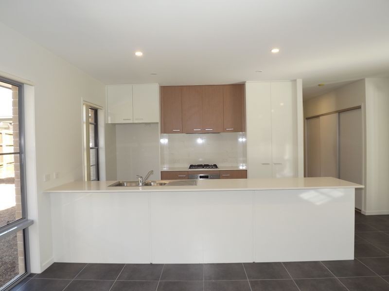 3 King Orchard Circuit, Coomera QLD 4209