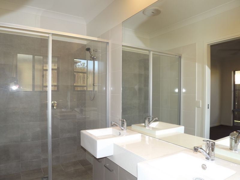 3 King Orchard Circuit, Coomera QLD 4209