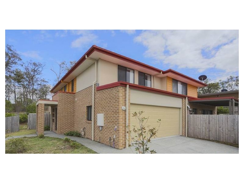 2/2 Kelly Avenue, Coomera QLD 4209