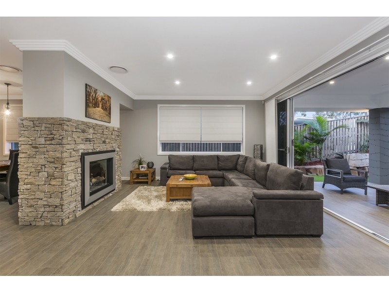 23 Pendragon Drive, Coomera Waters QLD 4209