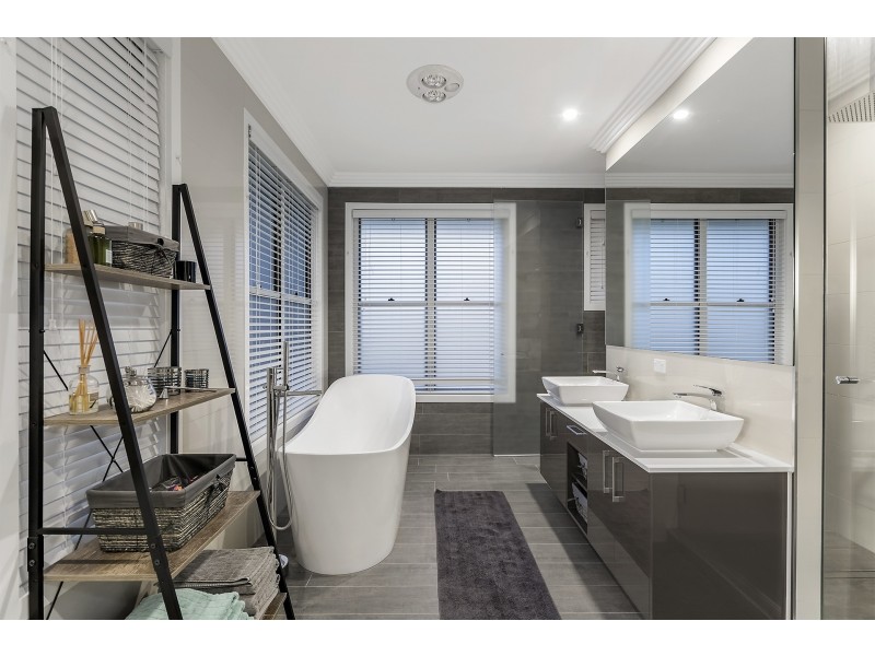 23 Pendragon Drive, Coomera Waters QLD 4209