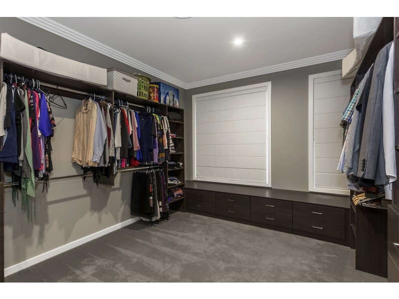 23 Pendragon Drive, Coomera Waters QLD 4209