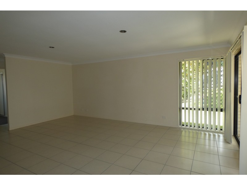 15 Manassa Street, Upper Coomera QLD 4209