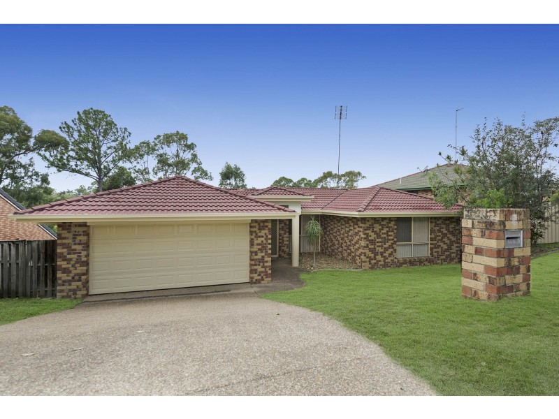 16 Bounty Way, Pacific Pines QLD 4211