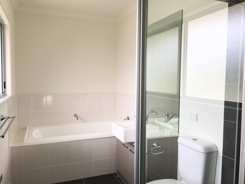 57 Edwardson Drive, Coomera QLD 4209