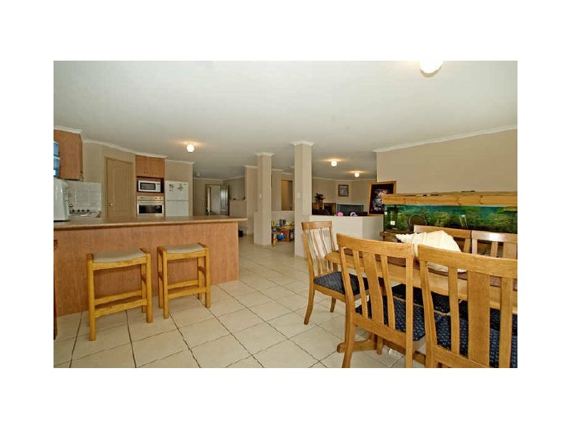 9 Essen Place, Oxenford QLD 4210