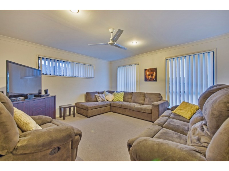 3 Clay Court, Pimpama QLD 4209