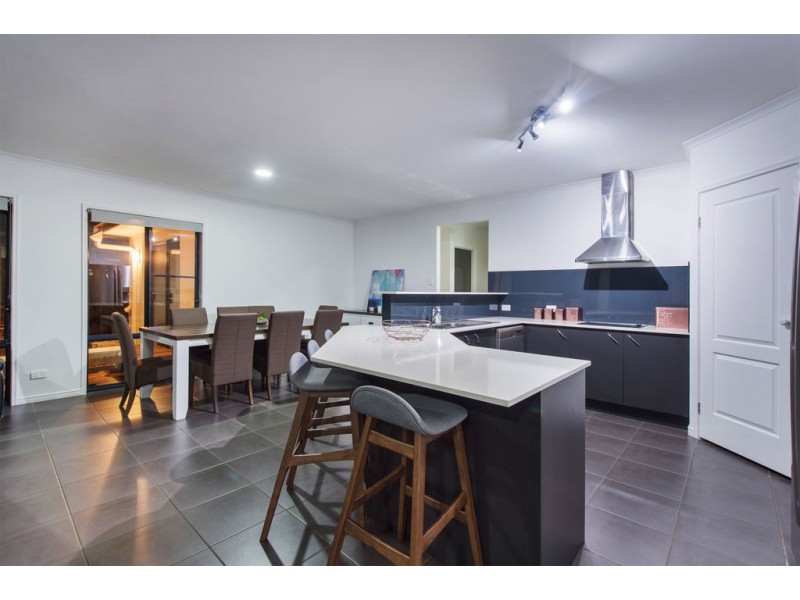 3 Meroo Place, Upper Coomera QLD 4209