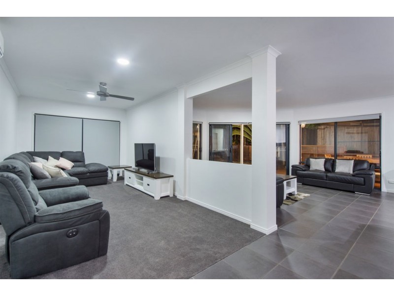 3 Meroo Place, Upper Coomera QLD 4209