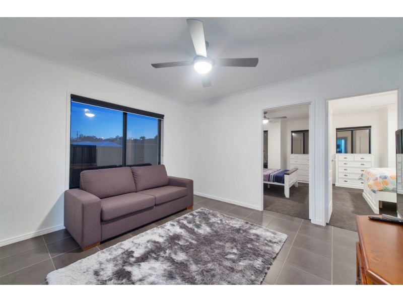 3 Meroo Place, Upper Coomera QLD 4209