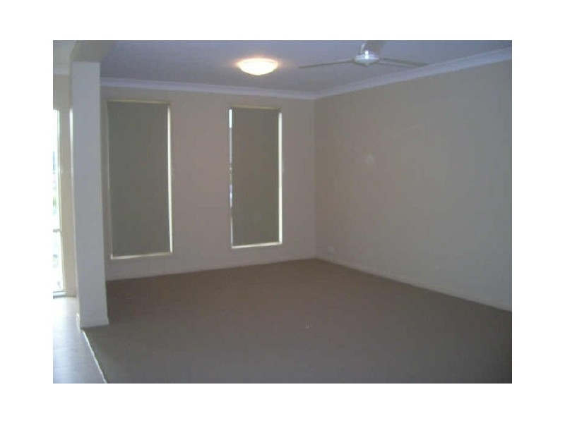 6 Redstart Street, Upper Coomera QLD 4209